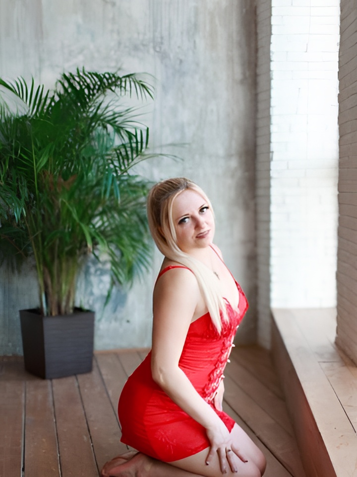 Екатерина привлекальеная девушка из Смоленска цена от 4000 руб