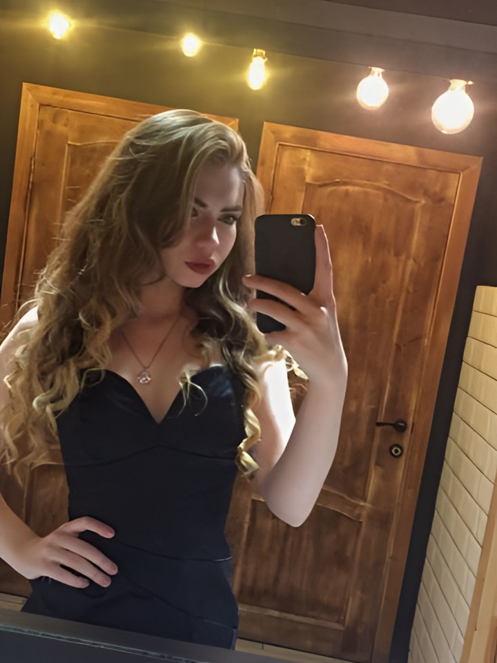 Фрида привлекальеная девушка из Смоленска цена от 2500 руб