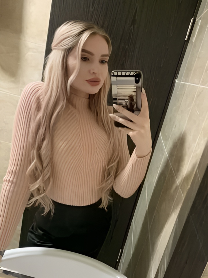 Гелена привлекальеная девушка из Смоленска цена от 10000 руб