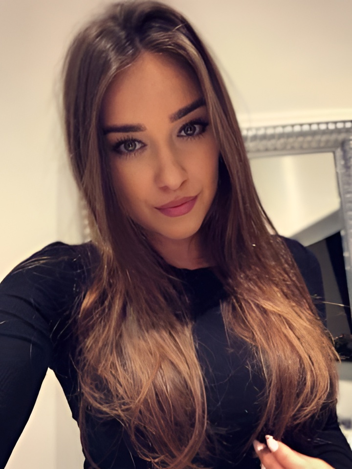 Зита привлекальеная девушка из Смоленска цена от 1500 руб