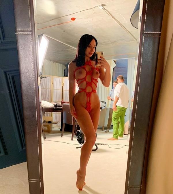 Настасья привлекальеная девушка из Смоленска цена от 3500 руб