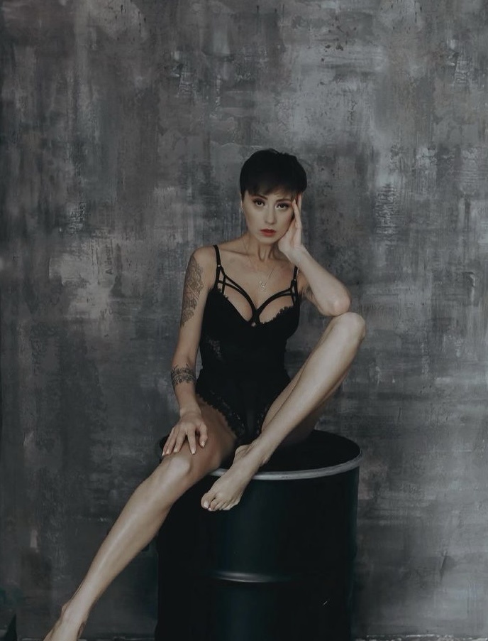 🎥 Лиана привлекальеная девушка из Смоленска цена от 3500 руб