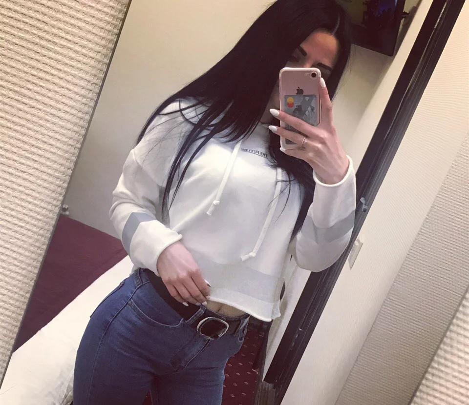 Елена привлекательная девушка из Смоленска цена от 3000 руб