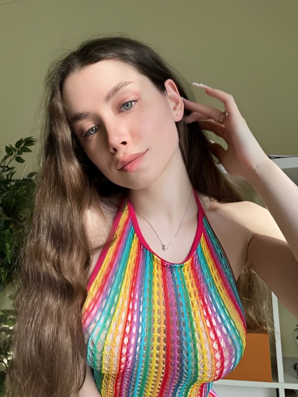 Рената привлекательная девушка из Смоленска цена от 5000 руб