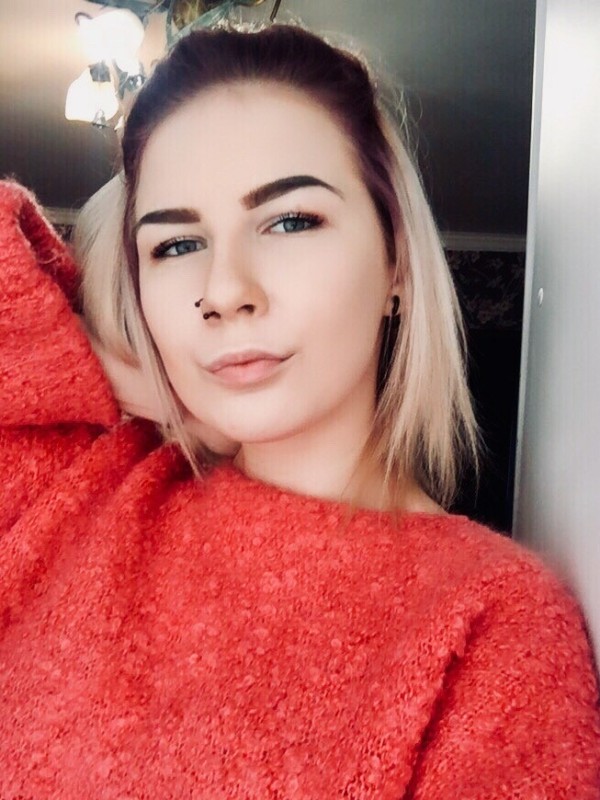 Влада привлекательная девушка из Смоленска цена от 3500 руб