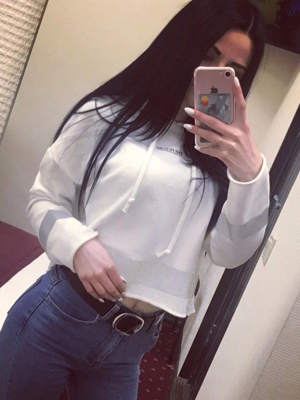 Елена привлекательная девушка из Смоленска цена от 3000 руб