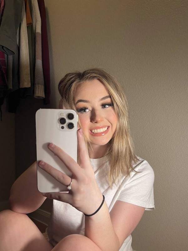 Ника привлекательная девушка из Смоленска цена от 3000 руб